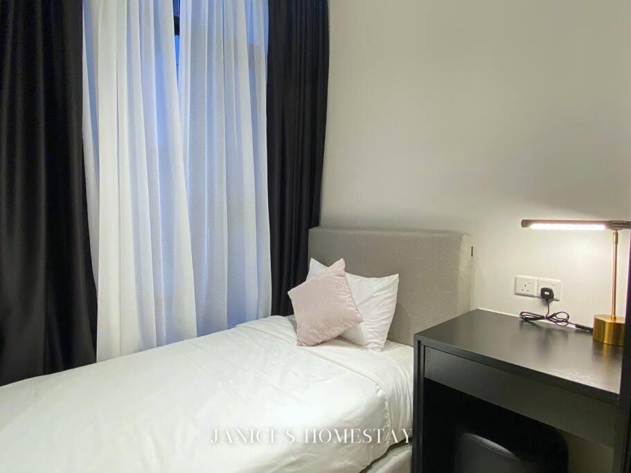 7 Axon Bukit Bintang Klcc 3bed 2bath * Kuala Lumpur
