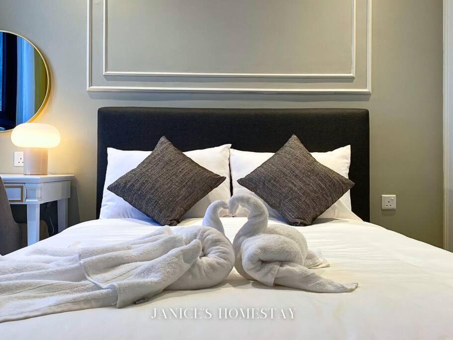 7 Axon Bukit Bintang Klcc 3bed 2bath