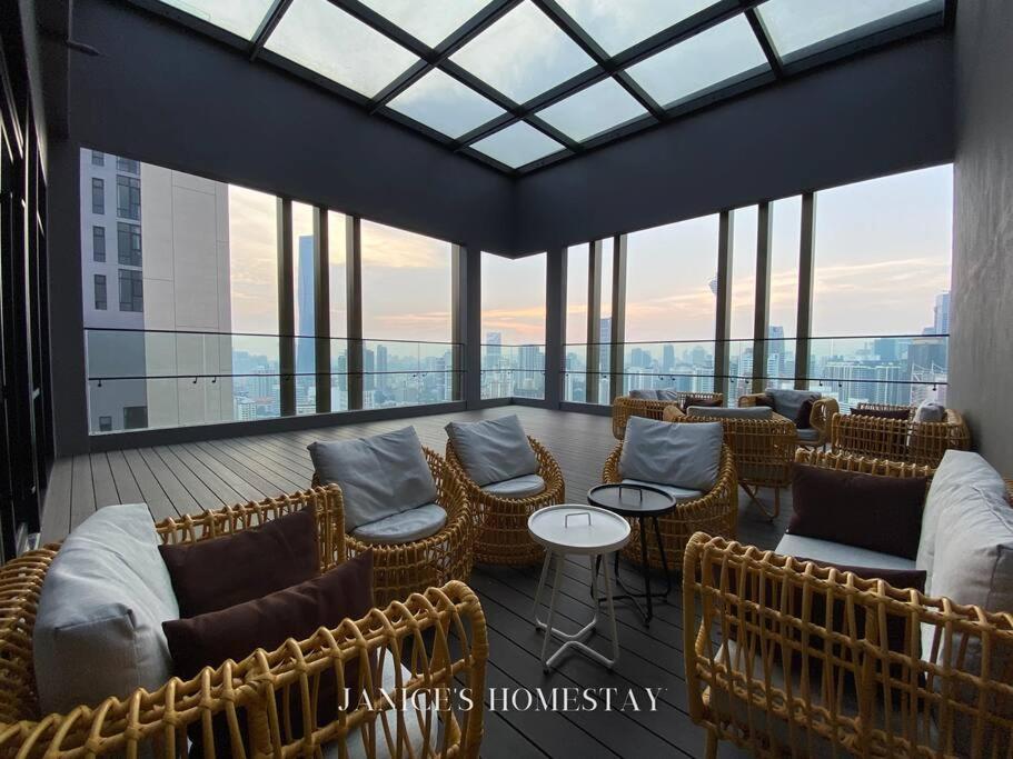 7 Axon Bukit Bintang Klcc 3bed 2bath Apartment *