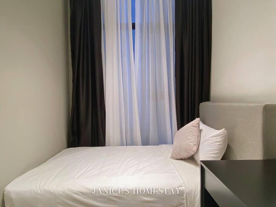 7 Axon Bukit Bintang Klcc 3bed 2bath