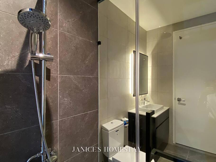 Pangsapuri 7 Axon Bukit Bintang Klcc 3bed 2bath Kuala Lumpur